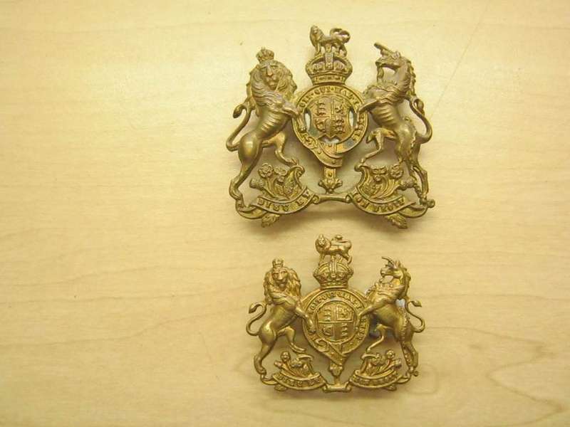 General L/ST cap and collar badges.
